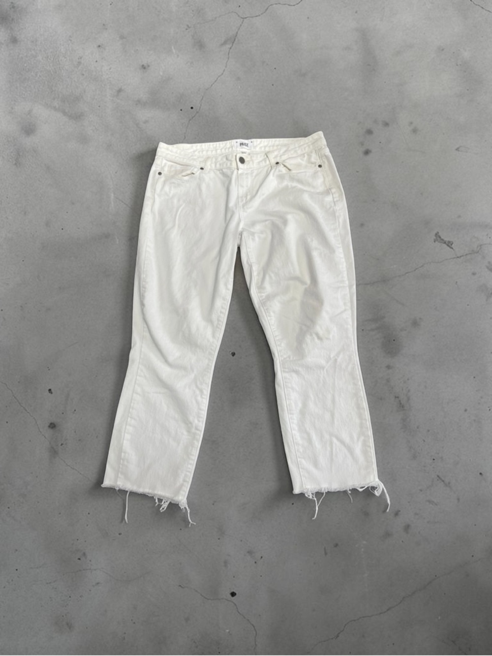 PAIGE White Cropped Raw-Hem Straight Jeans verdougo ankle